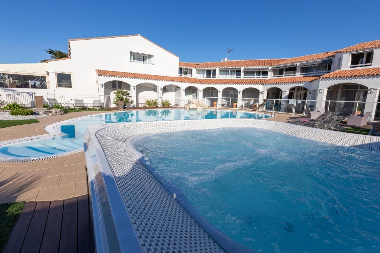 Hotel Restaurant Le Grand Large - Face A La Plage - Ile De Re 里维多瓦海滩 外观 照片