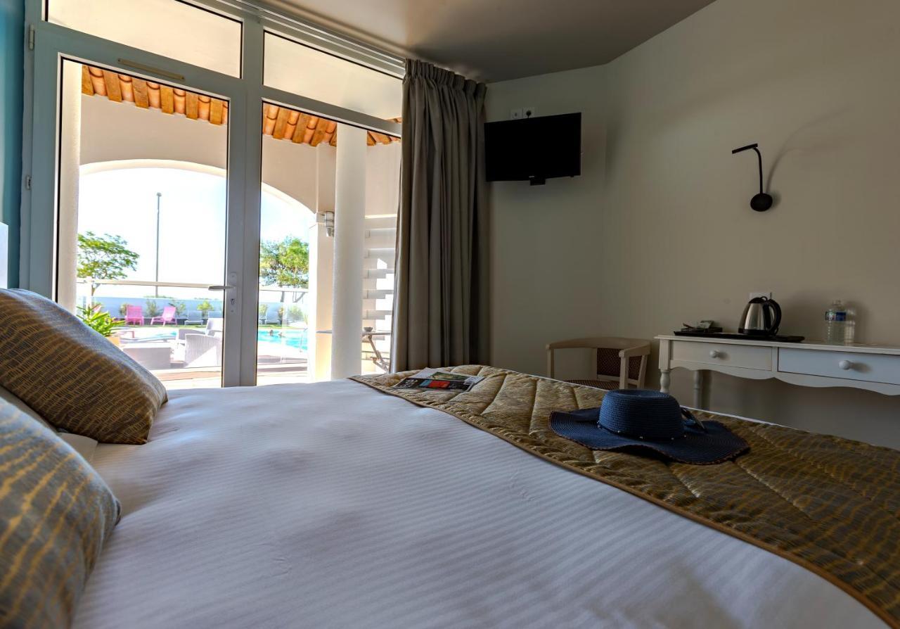 Hotel Restaurant Le Grand Large - Face A La Plage - Ile De Re 里维多瓦海滩 外观 照片