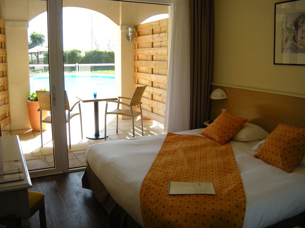 Hotel Restaurant Le Grand Large - Face A La Plage - Ile De Re 里维多瓦海滩 外观 照片