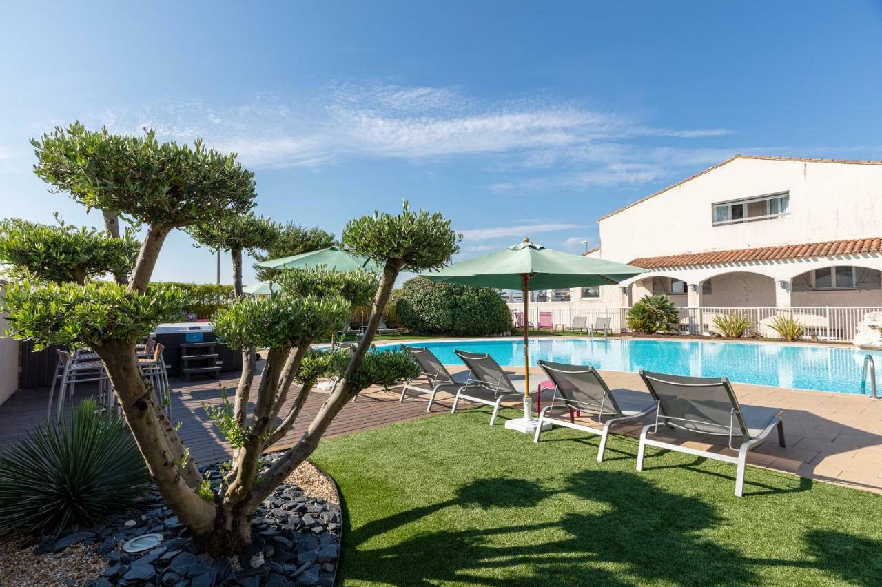 Hotel Restaurant Le Grand Large - Face A La Plage - Ile De Re 里维多瓦海滩 外观 照片
