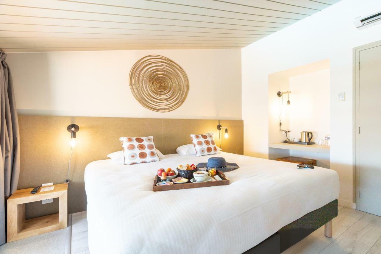 Hotel Restaurant Le Grand Large - Face A La Plage - Ile De Re 里维多瓦海滩 外观 照片